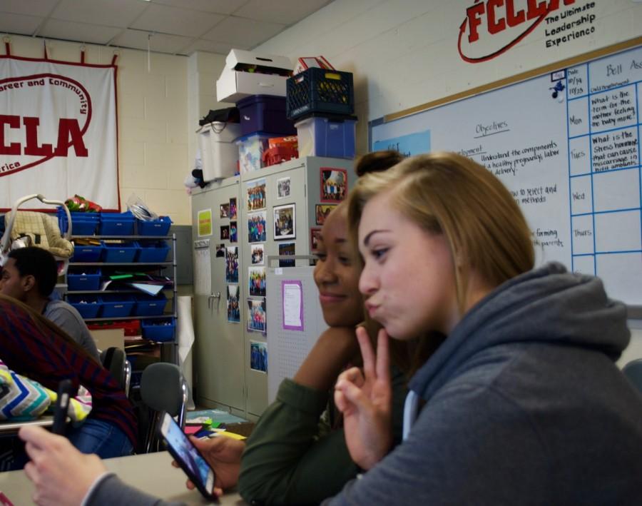 Wakefield students use the snapchat app on their smartphones.