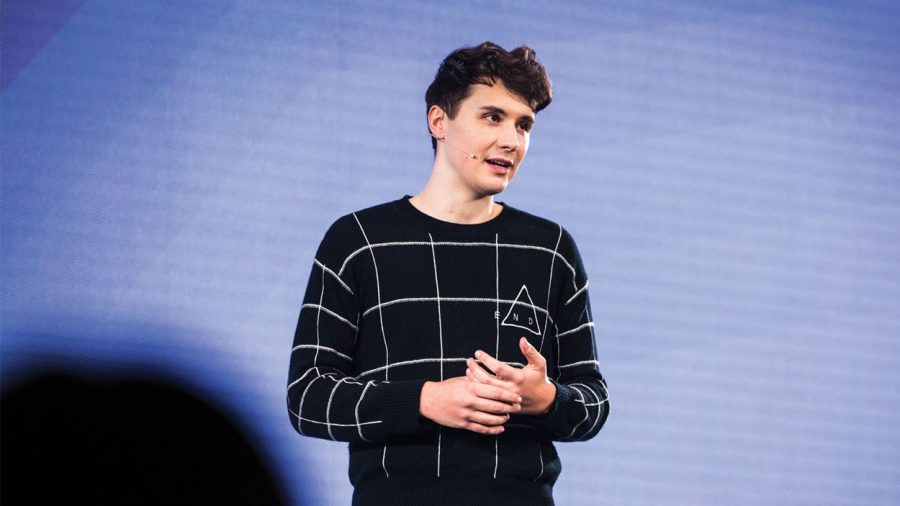 Howell talking about mental health at a Youtube Event.