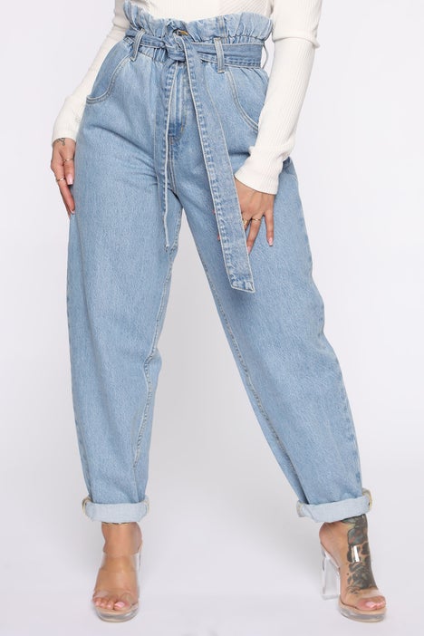 Mom jeans trend
