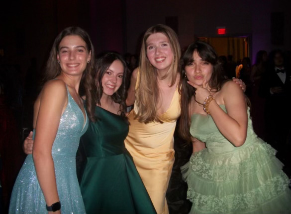 Maren Lynch, Abby Weaver, Riley Anthony and Sofia Samuelson at last years homecoming Homecoming dance. Homecoming is a great way to spend time with friends and dance the night away.