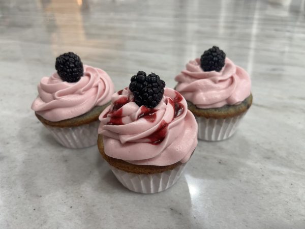 Making these earl grey and blackberry cupcakes is the perfect way to welcome the spring season. Theyre a perfect treat to enjoy on any occasion. 