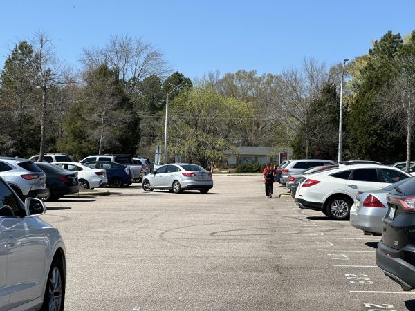 Every day, hundreds of students of different ages with different levels of driving experience all convene in the parking lot. This often leads to incidents, ranging from minor bumps to expensive accidents, all of which causing headaches for those involved.