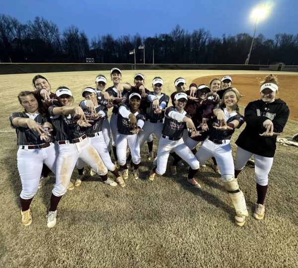 As the softball season begins, the team is back and ready for success. For many seniors, this will be their last year playing for Wakefield so they’re enjoying every moment with their teammates.